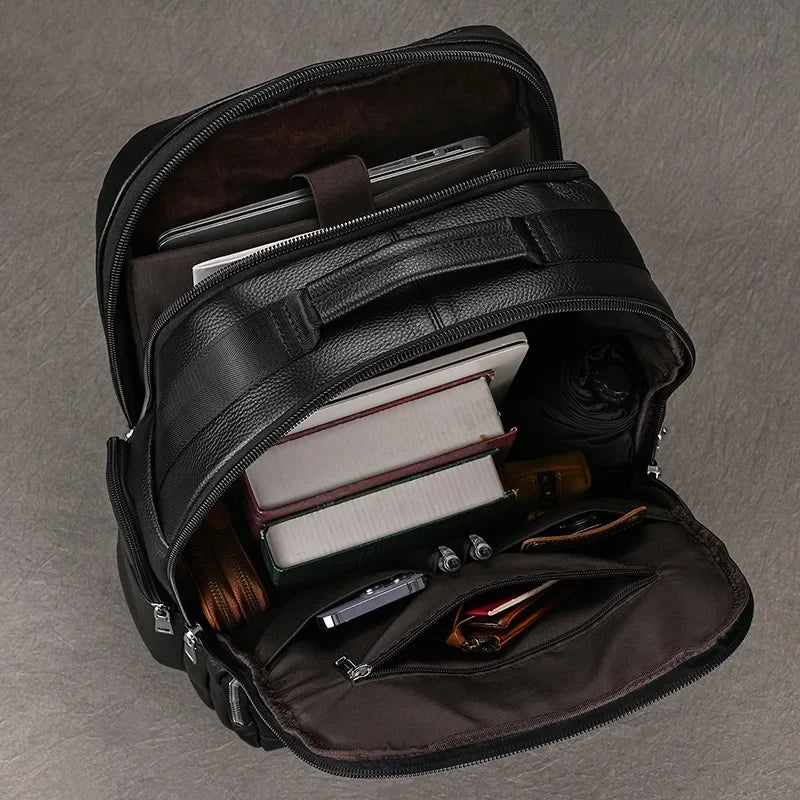 Mochila em Couro Legítimo Vitorini Black para Notebook 17"