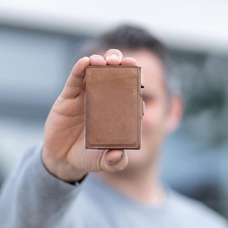 Carteira Slim de Couro com Proteção RFID